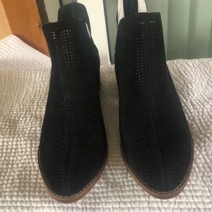 Brand new Vince Camuto ankle booties, size 9 1/2 never worn.
